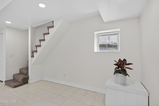 1751 5th Street, Rensselaer, NY 12144