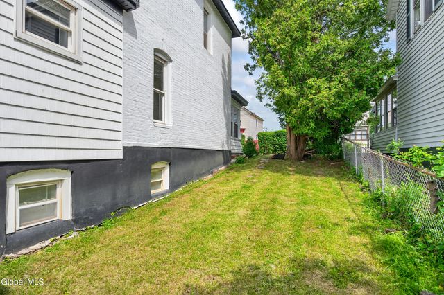 1751 5th Street, Rensselaer, NY 12144