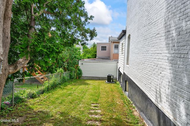 1751 5th Street, Rensselaer, NY 12144