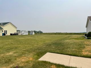 946 Louise Drive, Momence, IL 60954