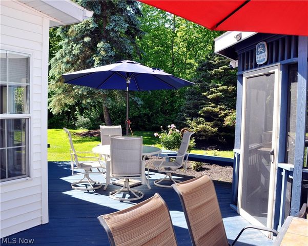 111 Lavender Lane, Madison, OH 44057