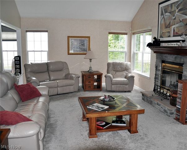111 Lavender Lane, Madison, OH 44057