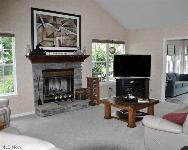 111 Lavender Lane, Madison, OH 44057