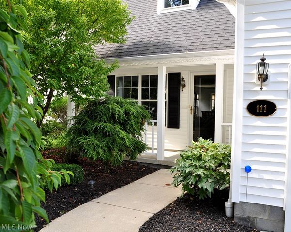 111 Lavender Lane, Madison, OH 44057