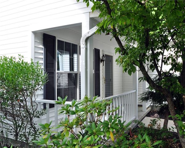 111 Lavender Lane, Madison, OH 44057