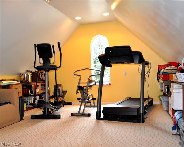 111 Lavender Lane, Madison, OH 44057