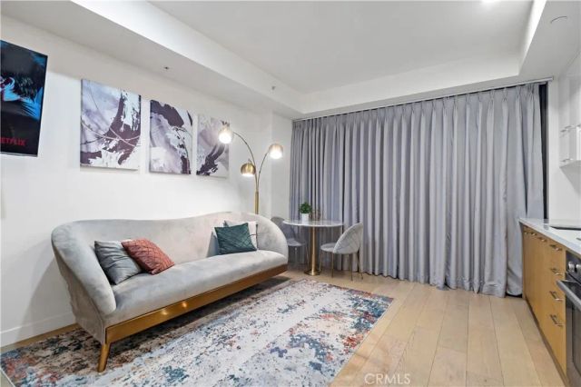 400 South Broadway South 907, Los Angeles, CA 90013