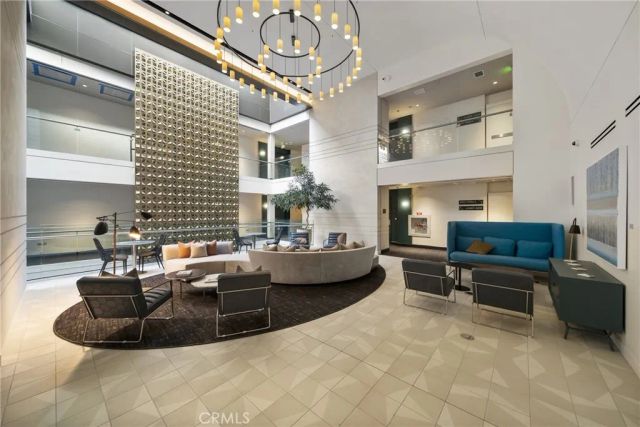 400 South Broadway South 907, Los Angeles, CA 90013