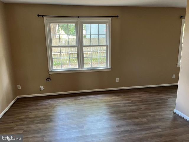 3 BIRCH LN, Stafford, VA 22554