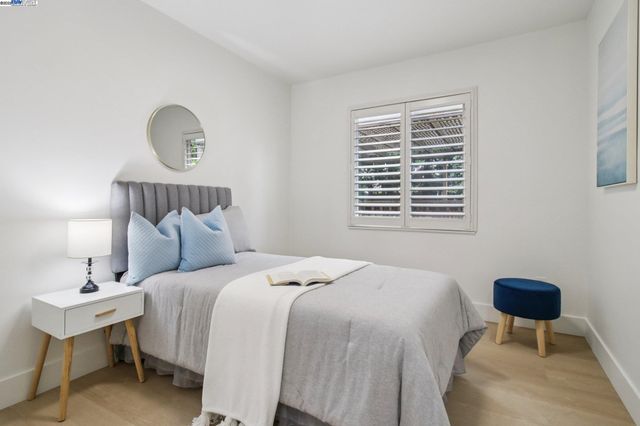 16045 Via Cordoba, San Lorenzo, CA 94580