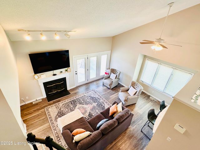 313 SUNBEAM Rd, Leitchfield, KY 42754