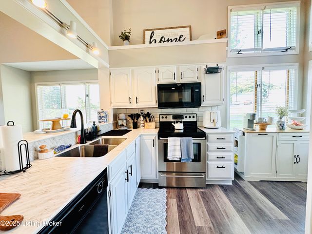 313 SUNBEAM Rd, Leitchfield, KY 42754