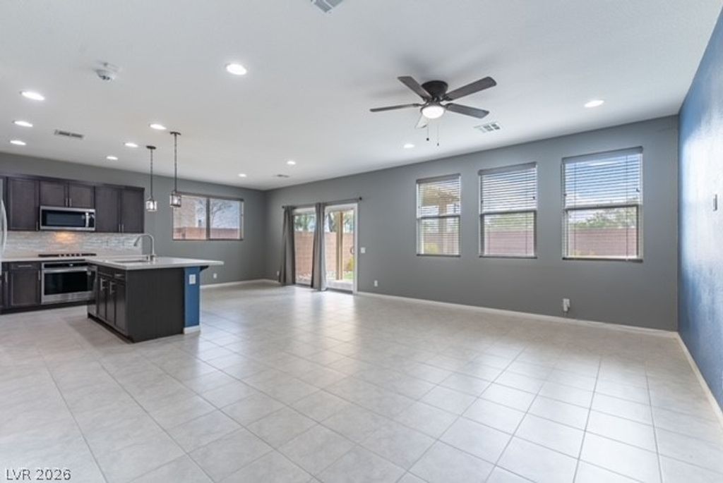 6246 Angora Peak Lane, North Las Vegas, NV 89115 — photo 5