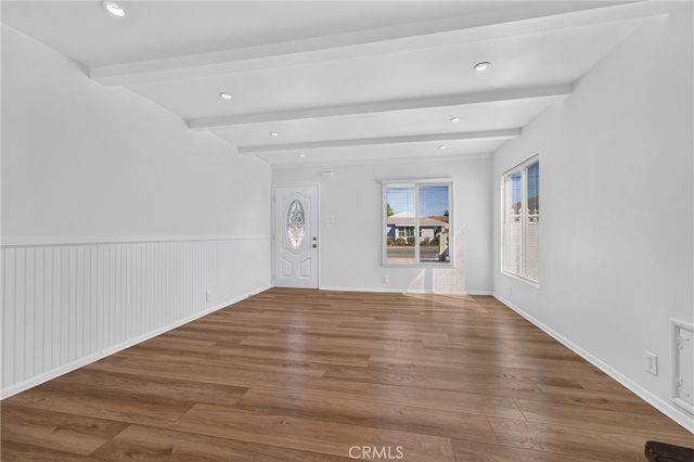 6819 Bellaire Avenue, North Hollywood, CA 91605