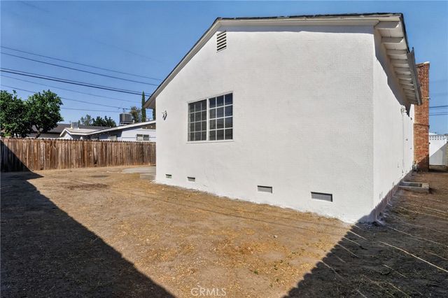 6819 Bellaire Avenue, North Hollywood, CA 91605