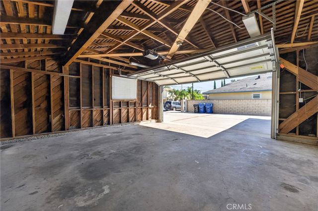 6819 Bellaire Avenue, North Hollywood, CA 91605