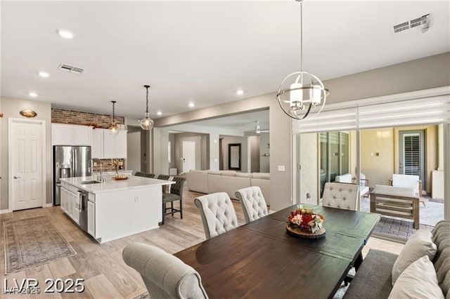 10086 Mountain Foothills Avenue, Las Vegas, NV 89149