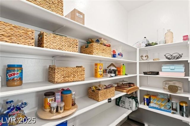 10086 Mountain Foothills Avenue, Las Vegas, NV 89149