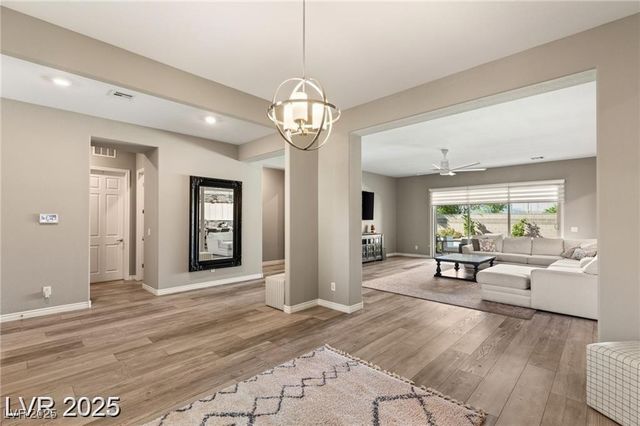 10086 Mountain Foothills Avenue, Las Vegas, NV 89149