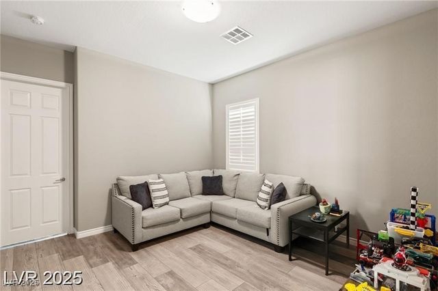 10086 Mountain Foothills Avenue, Las Vegas, NV 89149