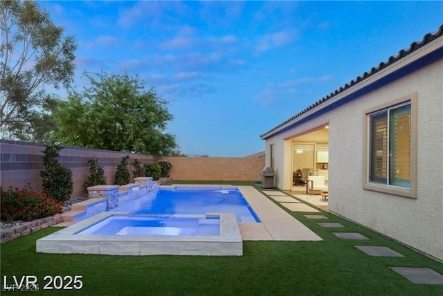 10086 Mountain Foothills Avenue, Las Vegas, NV 89149