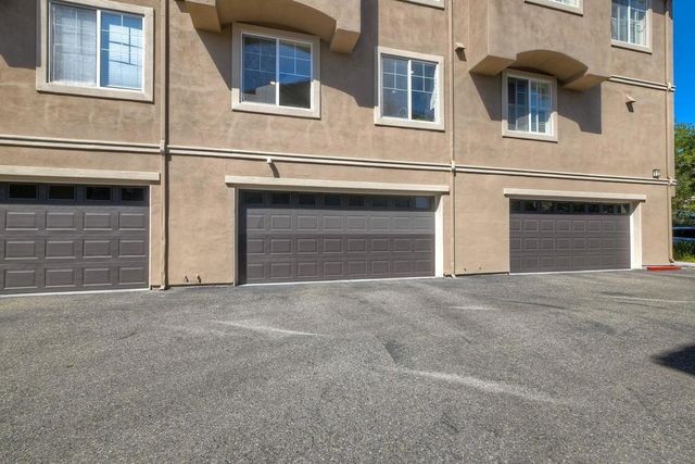 14650 Via Fiesta 2, San Diego, CA 92127