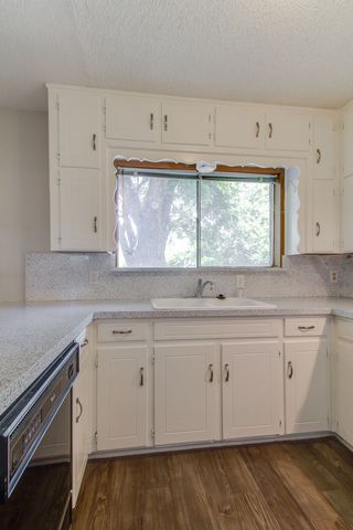 6024 Blueridge Drive, Watauga, TX 76148