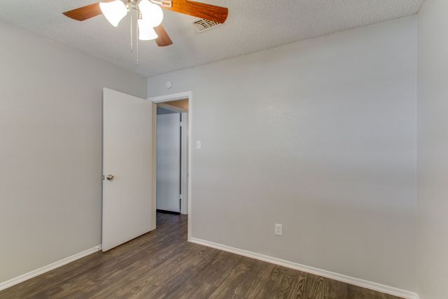 6024 Blueridge Drive, Watauga, TX 76148