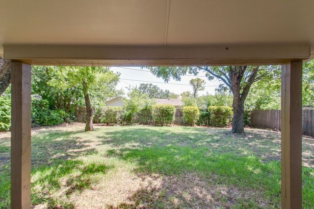 6024 Blueridge Drive, Watauga, TX 76148