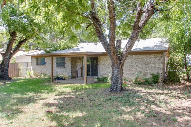 6024 Blueridge Drive, Watauga, TX 76148