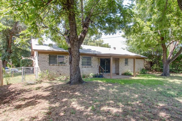 6024 Blueridge Drive, Watauga, TX 76148