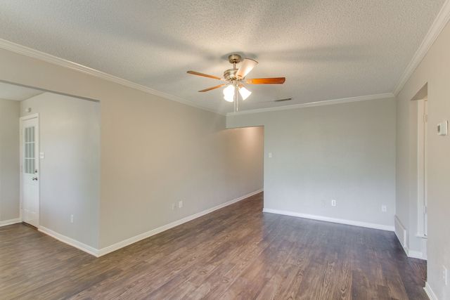 6024 Blueridge Drive, Watauga, TX 76148