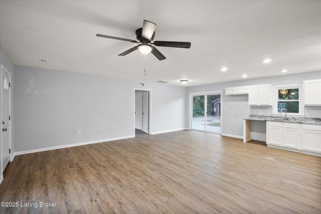 4321 Dohn Ave, Louisville, KY 40216