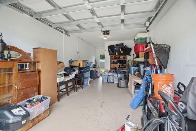 2050 75TH STREET N, St Petersburg, FL 33710