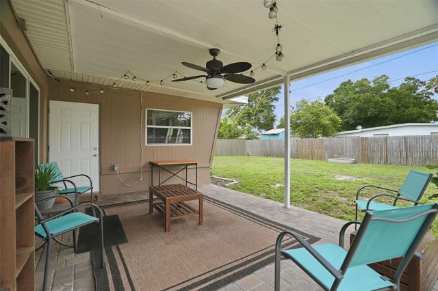 2050 75TH STREET N, St Petersburg, FL 33710