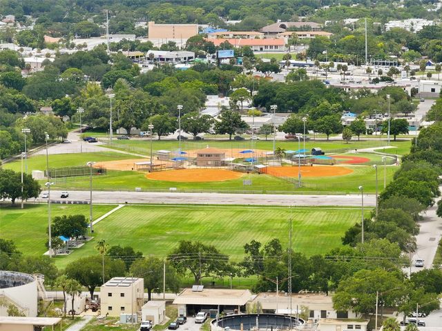 2050 75TH STREET N, St Petersburg, FL 33710