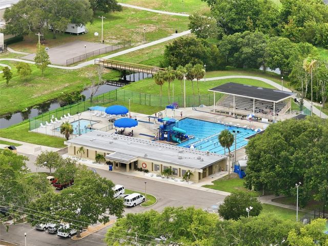 2050 75TH STREET N, St Petersburg, FL 33710