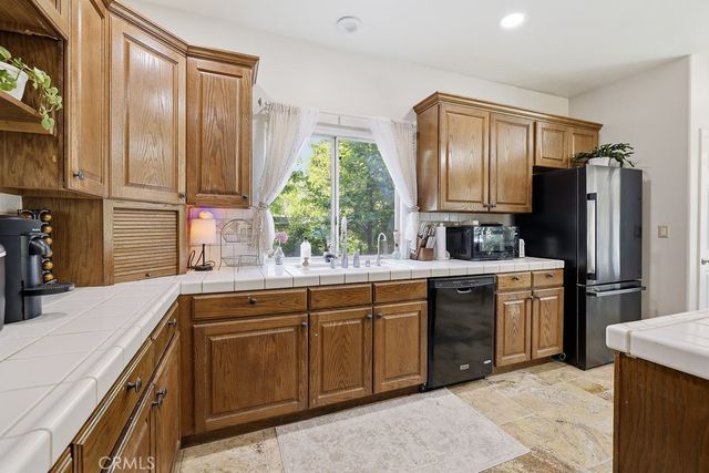 41830 Stratford Circle, Palmdale, CA 93551