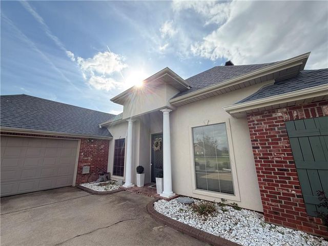 149 SAINT ANDREWS Drive, Alexandria, LA 71303