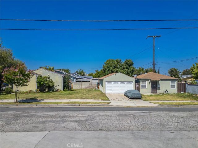 5799 Lincoln, South Gate, CA 90280
