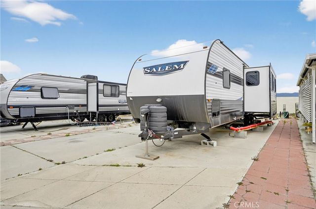 1295 1295 S Cawston Ave, Hemet, CA 92545