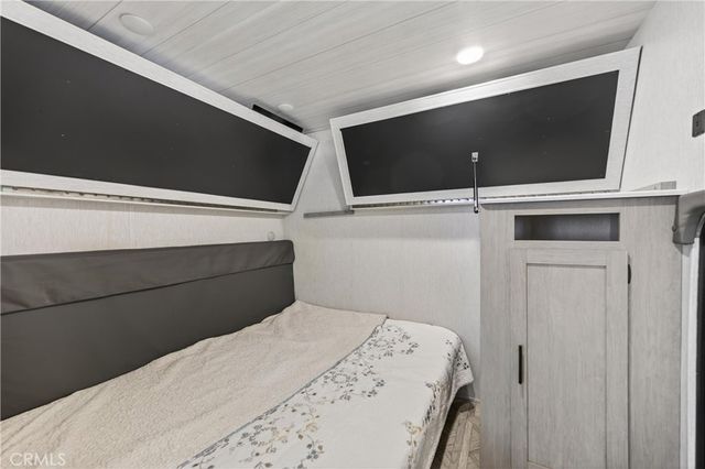 1295 1295 S Cawston Ave, Hemet, CA 92545