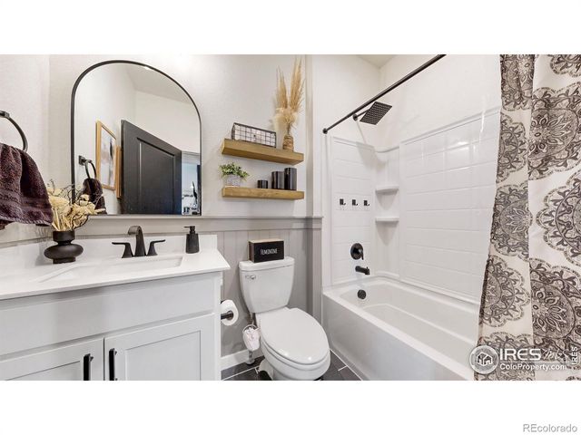 4403 Garnet Way, Longmont, CO 80504