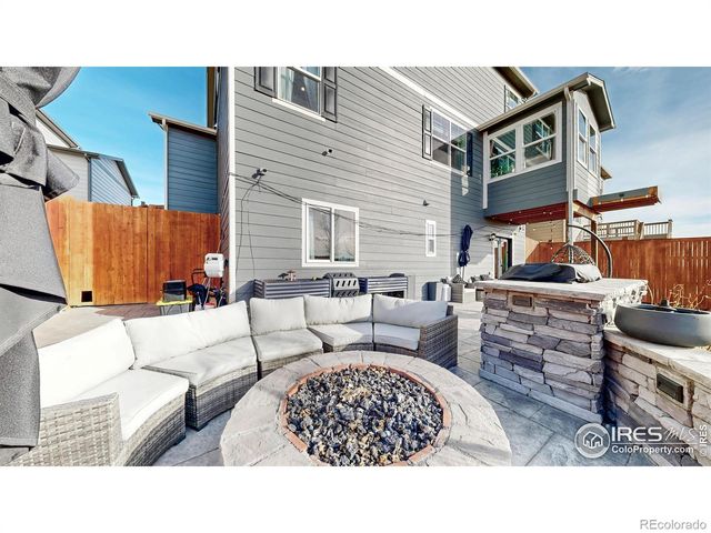 4403 Garnet Way, Longmont, CO 80504