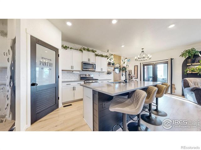 4403 Garnet Way, Longmont, CO 80504