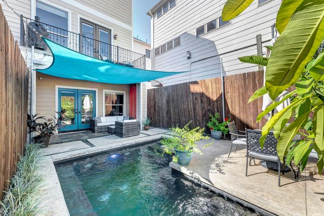 4606 Feagan Street, Houston, TX 77007