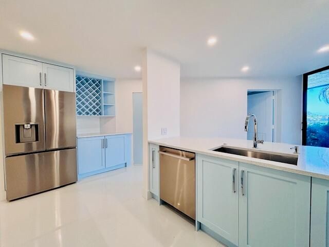 3701 S Flagler Drive A101, West Palm Beach, FL 33405