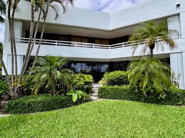 3701 S Flagler Drive A101, West Palm Beach, FL 33405