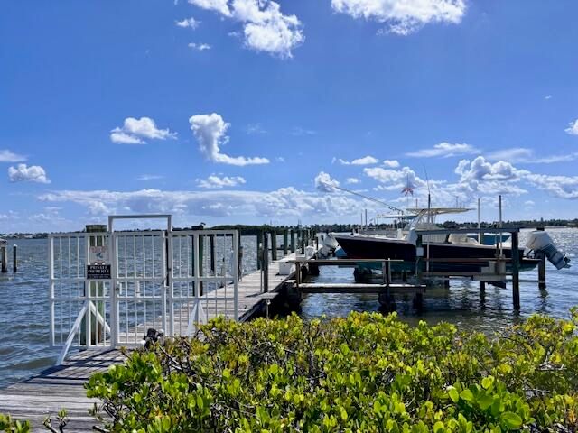 3701 S Flagler Drive A101, West Palm Beach, FL 33405