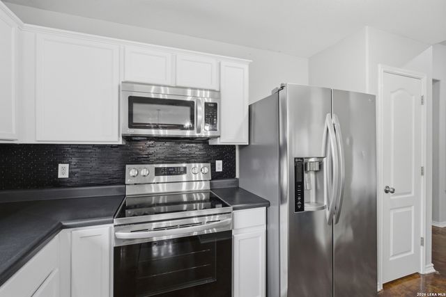 5130 MEADOW LARK DR, Bulverde, TX 78163